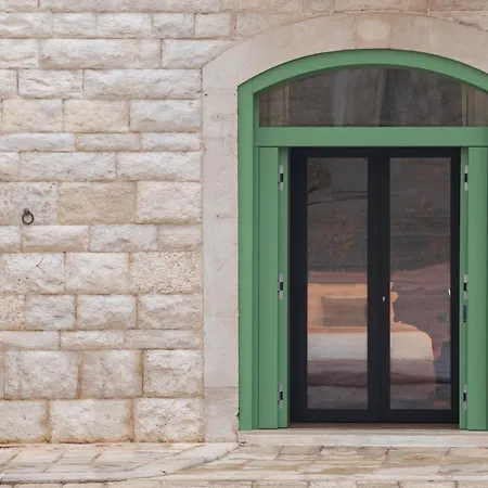 Palazzo Dogali Collection