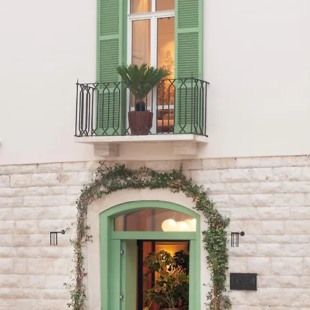 לינה וארוחת בוקר Palazzo Dogali Collection 4*