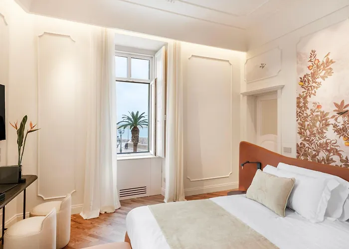Palazzo Dogali Collection 4* Трани